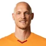 نيكلاس لومب