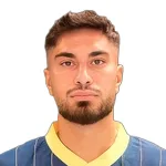 سعاد سردار